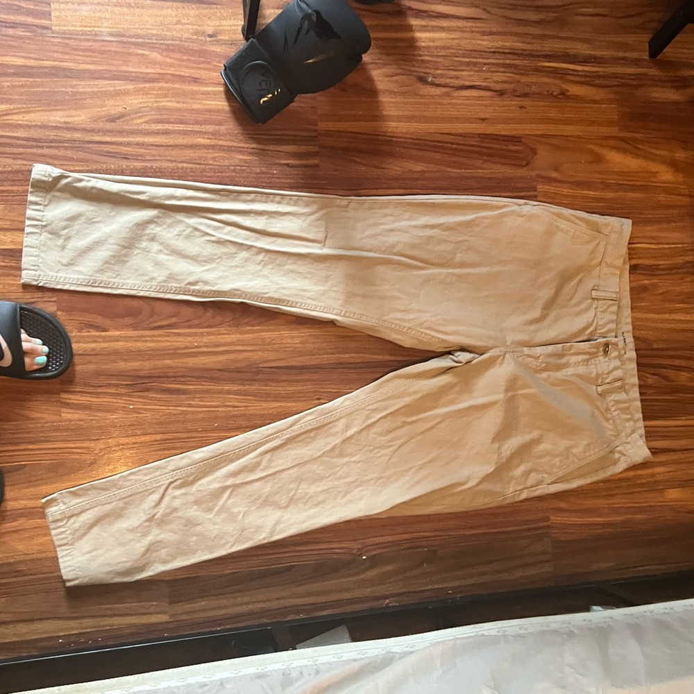 Mens old navy khaki pants